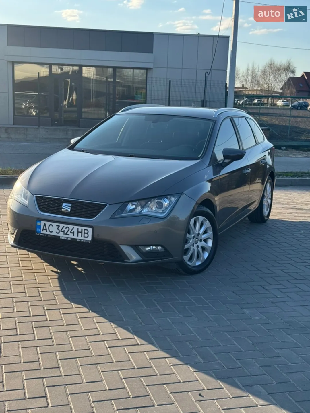 2016 SEAT Leon - мініатюра 5