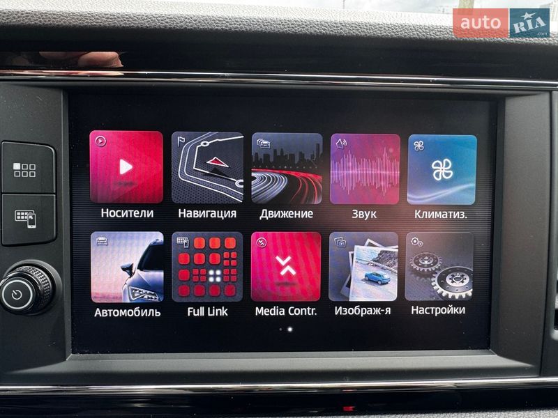 Хэтчбек SEAT Leon 2019 в Киеве