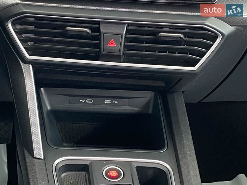 Универсал SEAT Leon 2022 в Львове