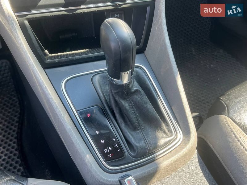 Универсал SEAT Leon 2016 в Киеве