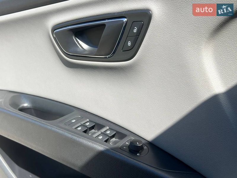 Универсал SEAT Leon 2016 в Киеве