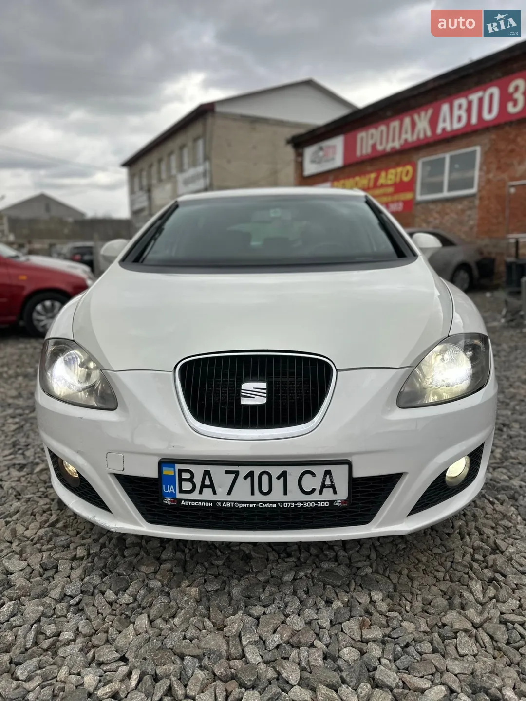 2011 SEAT Leon - мініатюра 3