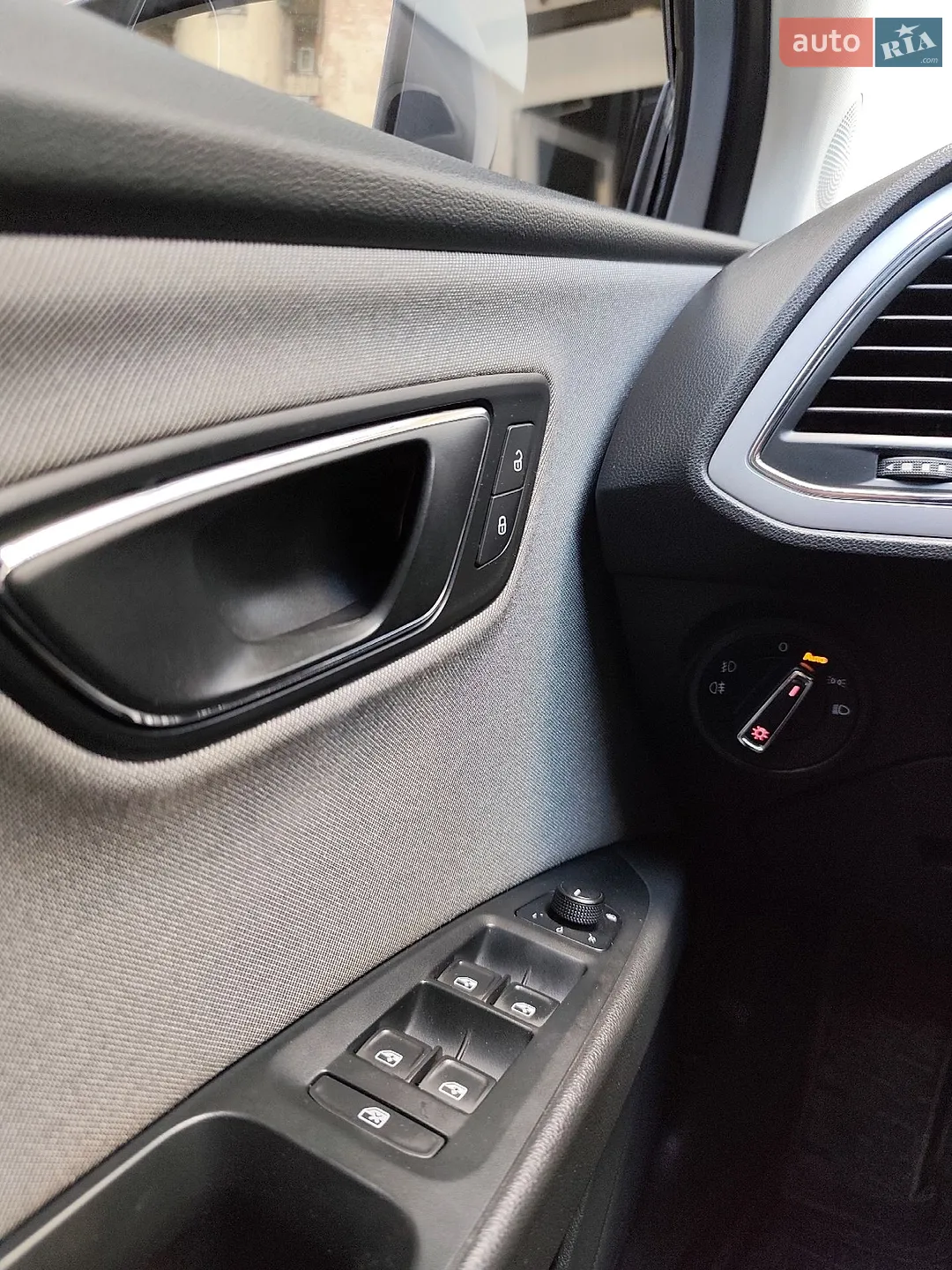 2017 SEAT Leon - мініатюра 14