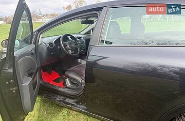 Хэтчбек SEAT Leon 2007 в Козельце