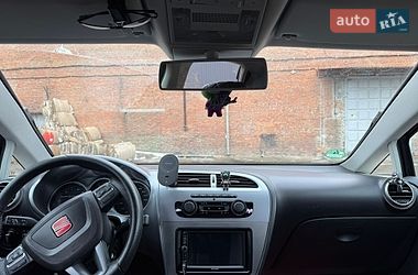 Хэтчбек SEAT Leon 2010 в Хмельницком