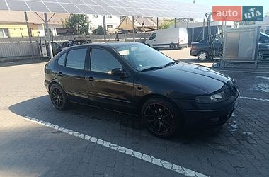 Хэтчбек SEAT Leon 2002 в Луцке
