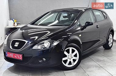 Хэтчбек SEAT Leon 2006 в Стрые