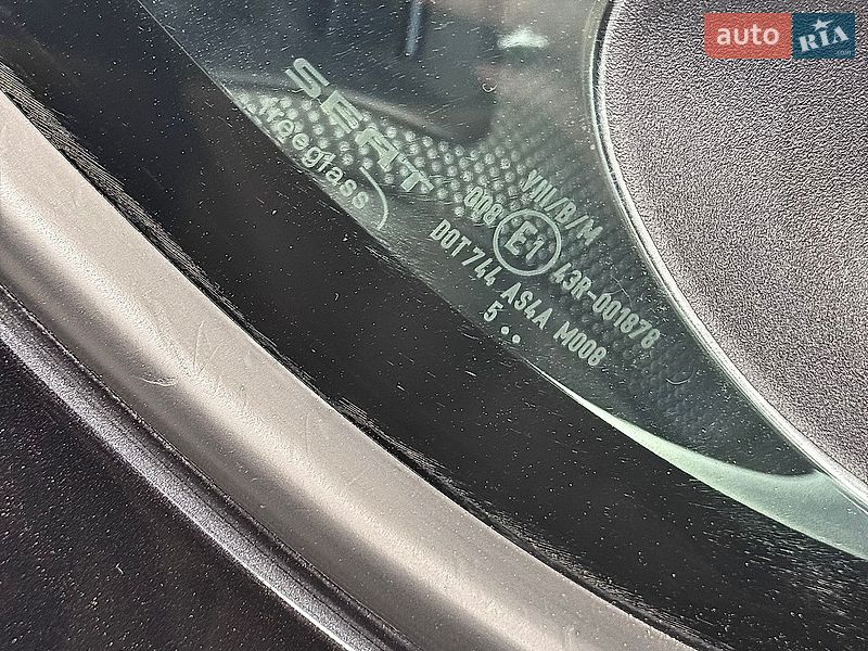 Хэтчбек SEAT Leon 2006 в Стрые