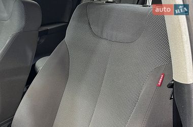 Хэтчбек SEAT Leon 2006 в Стрые
