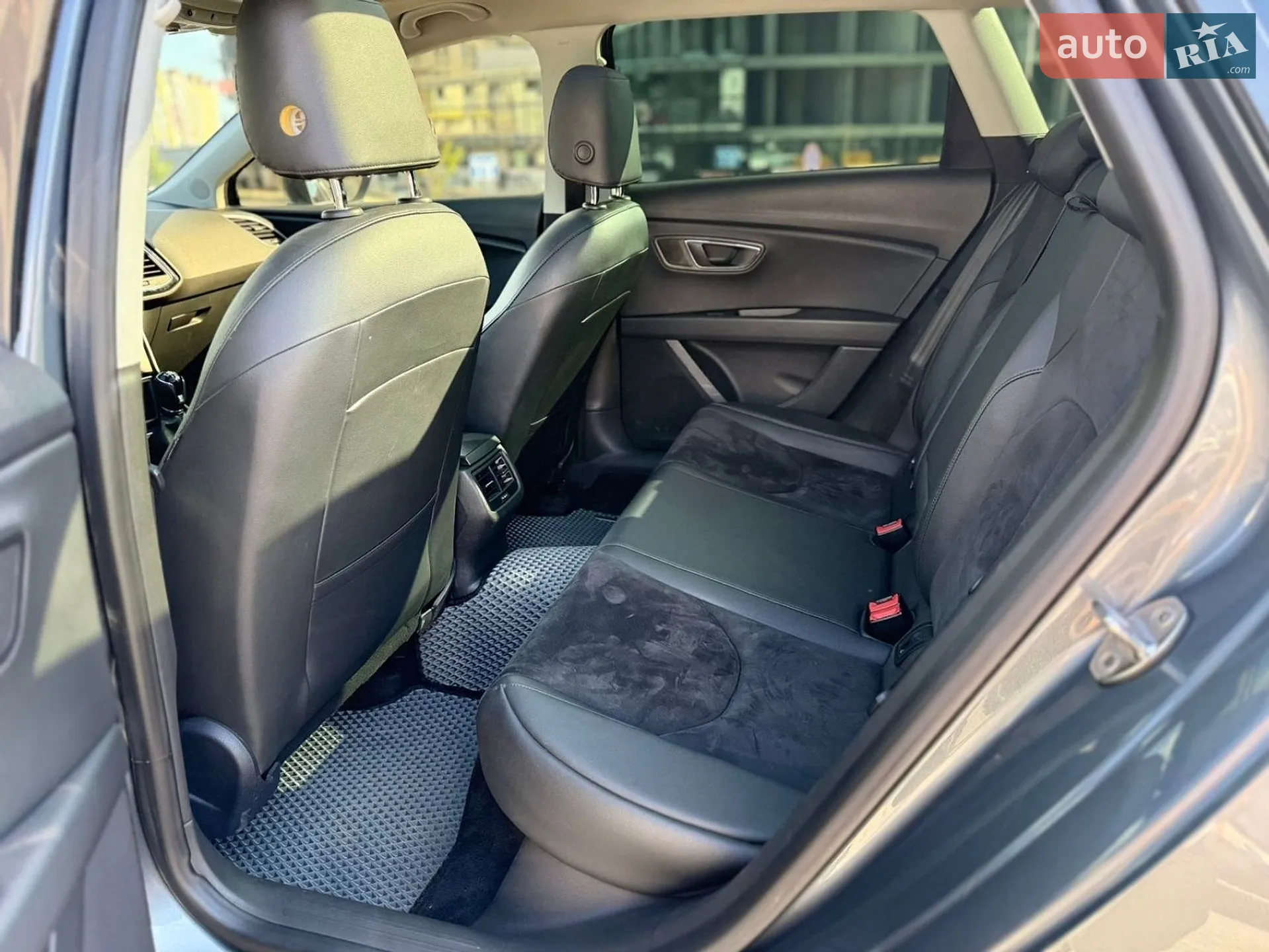 2016 SEAT Leon - мініатюра 8