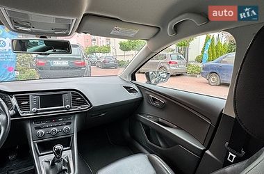 Хэтчбек SEAT Leon 2014 в Киеве