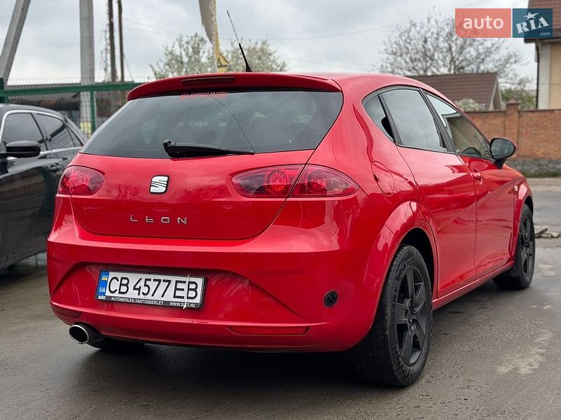 Хэтчбек SEAT Leon 2008 в Бердичеве