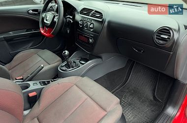 Хэтчбек SEAT Leon 2008 в Бердичеве