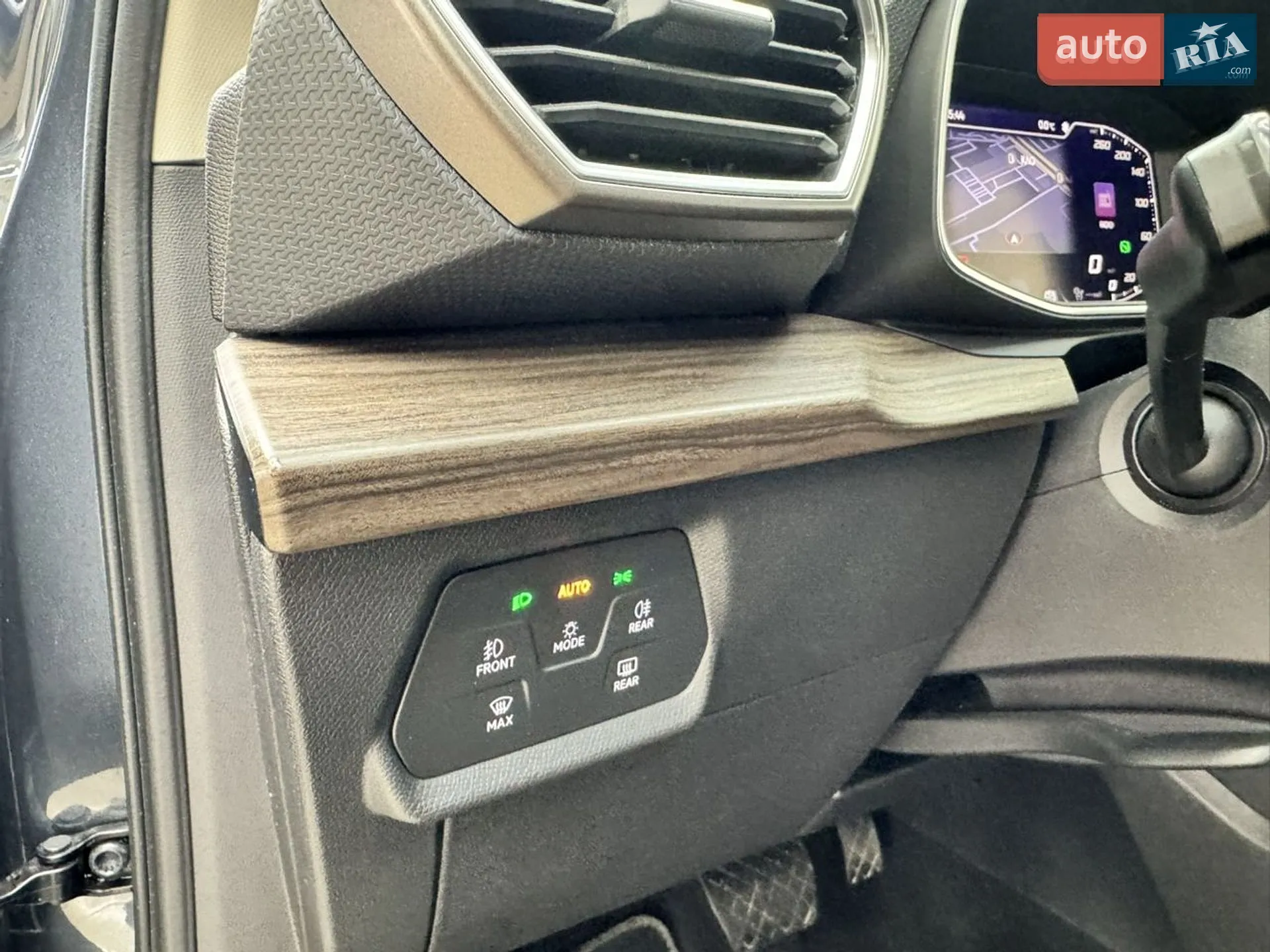 2023 SEAT Leon - мініатюра 7