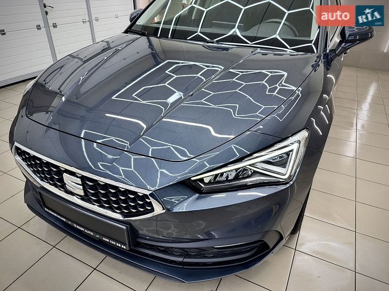 Универсал SEAT Leon 2023 в Буче
