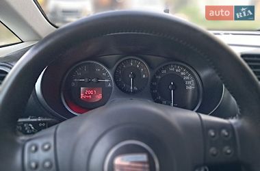 Хэтчбек SEAT Leon 2008 в Бучаче