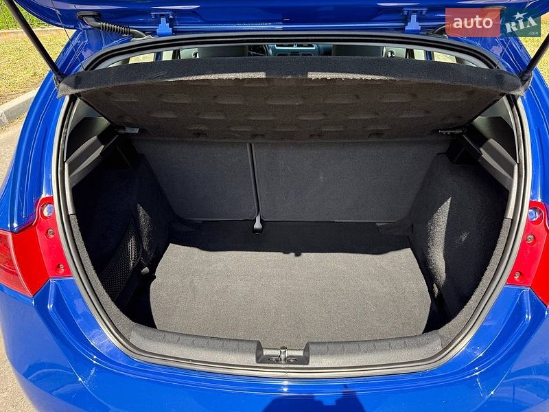 Хэтчбек SEAT Leon 2006 в Кропивницком