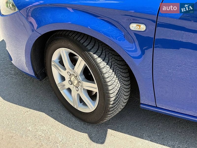 Хэтчбек SEAT Leon 2006 в Кропивницком