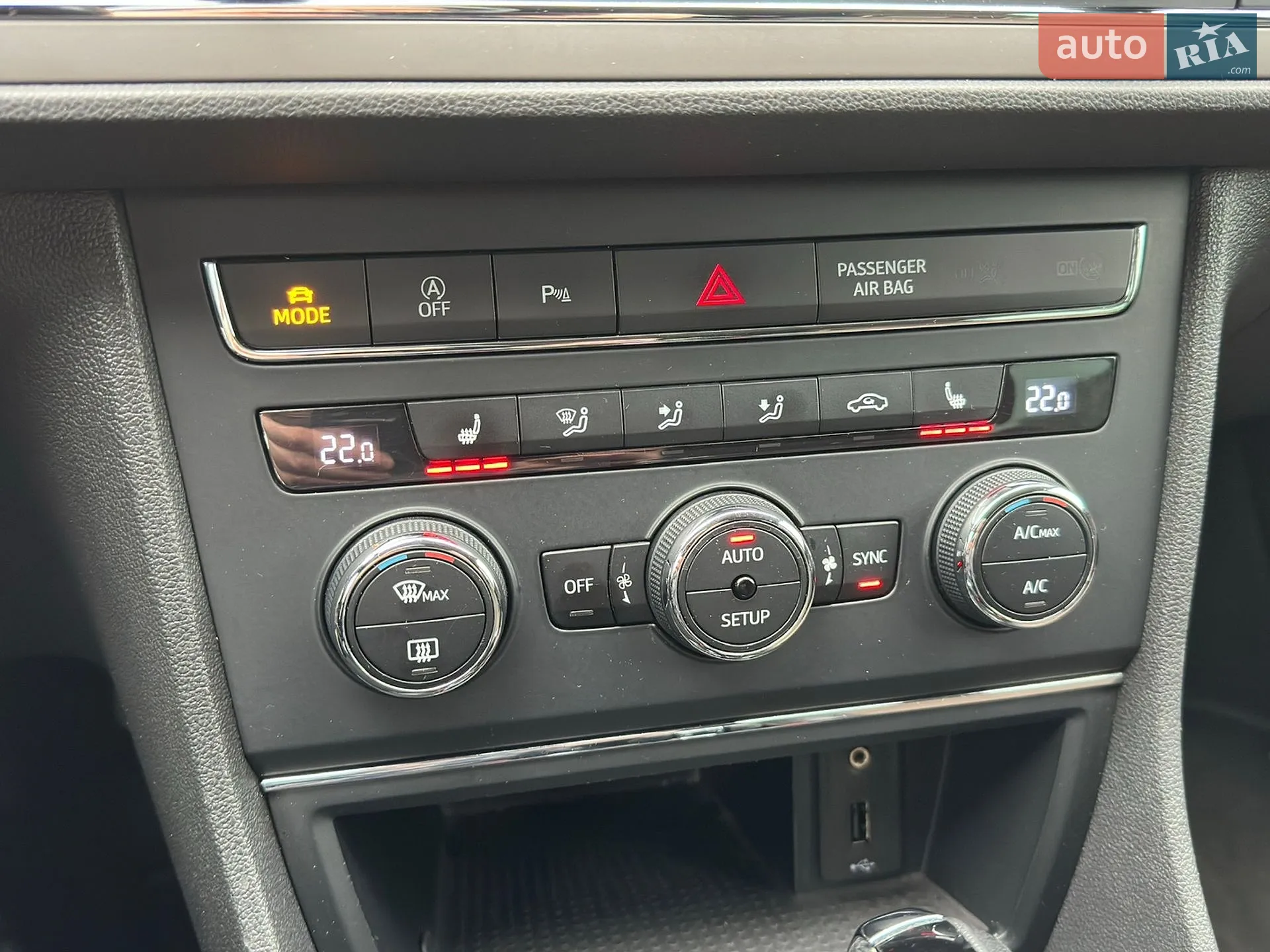 2016 SEAT Leon - мініатюра 26