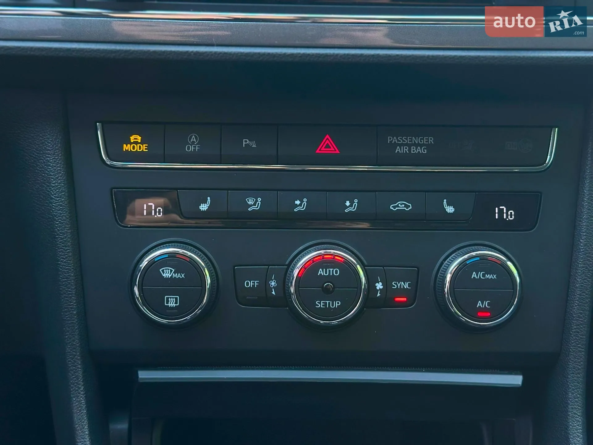 2015 SEAT Leon - мініатюра 39