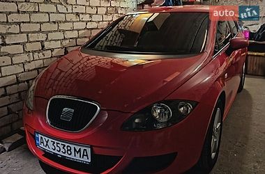 Хэтчбек SEAT Leon 2005 в Харькове