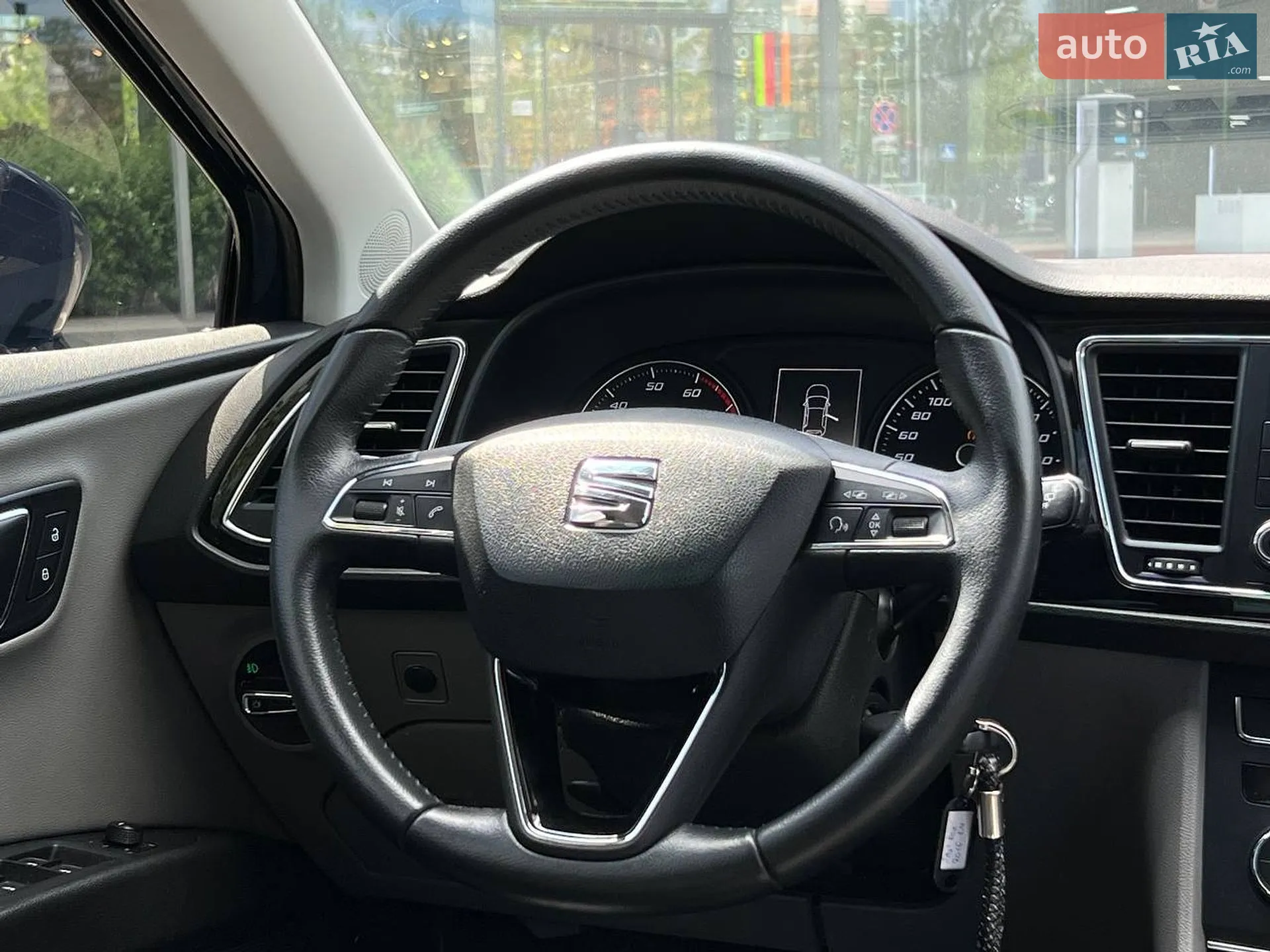 2016 SEAT Leon - мініатюра 15