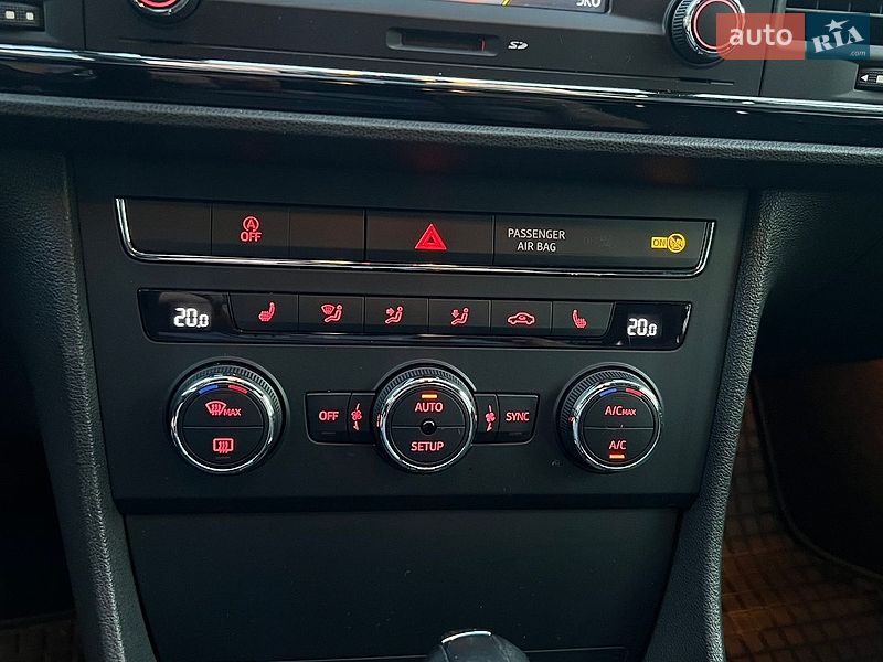 Хетчбек SEAT Leon 2013 в Києві