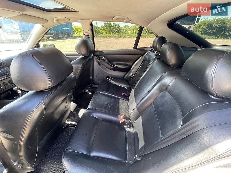 Хетчбек SEAT Leon 2000 в Львові