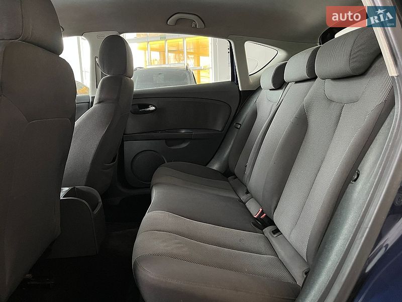 Хетчбек SEAT Leon 2006 в Львові