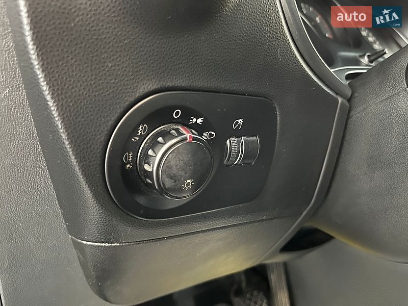Хетчбек SEAT Leon 2006 в Львові