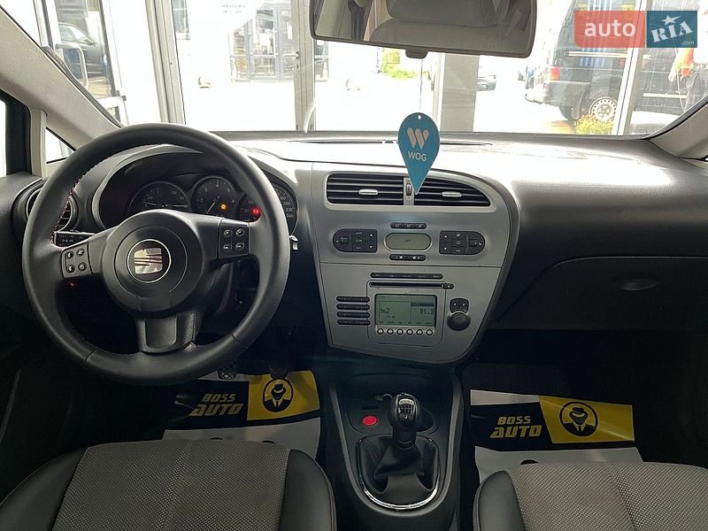 Хетчбек SEAT Leon 2006 в Львові