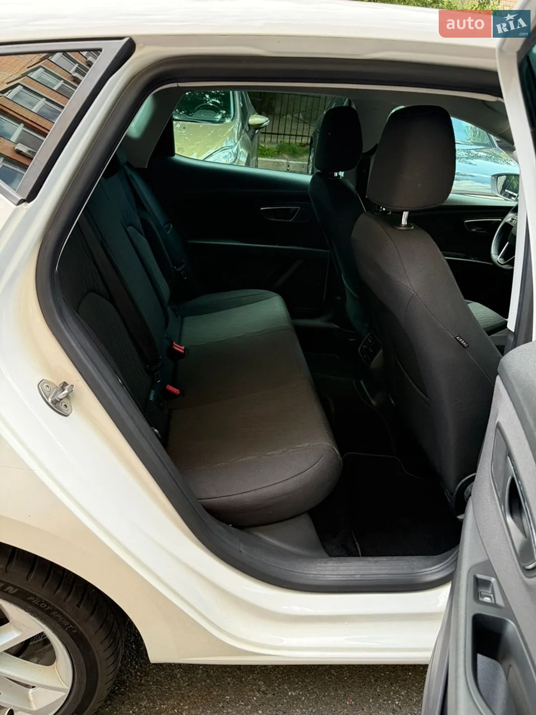 2015 SEAT Leon - мініатюра 26