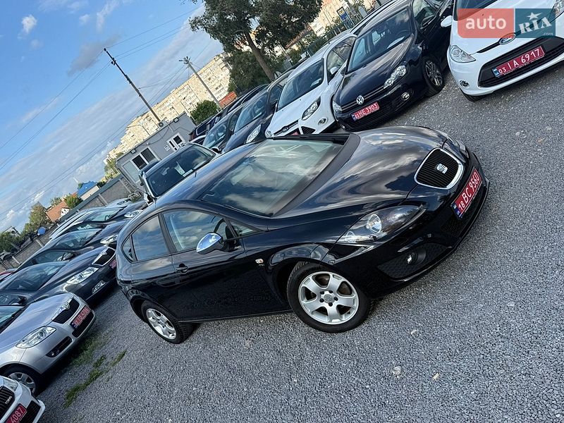 Хэтчбек SEAT Leon 2012 в Ровно фото 2 Хэтчбек SEAT Leon 2012 в Ровно