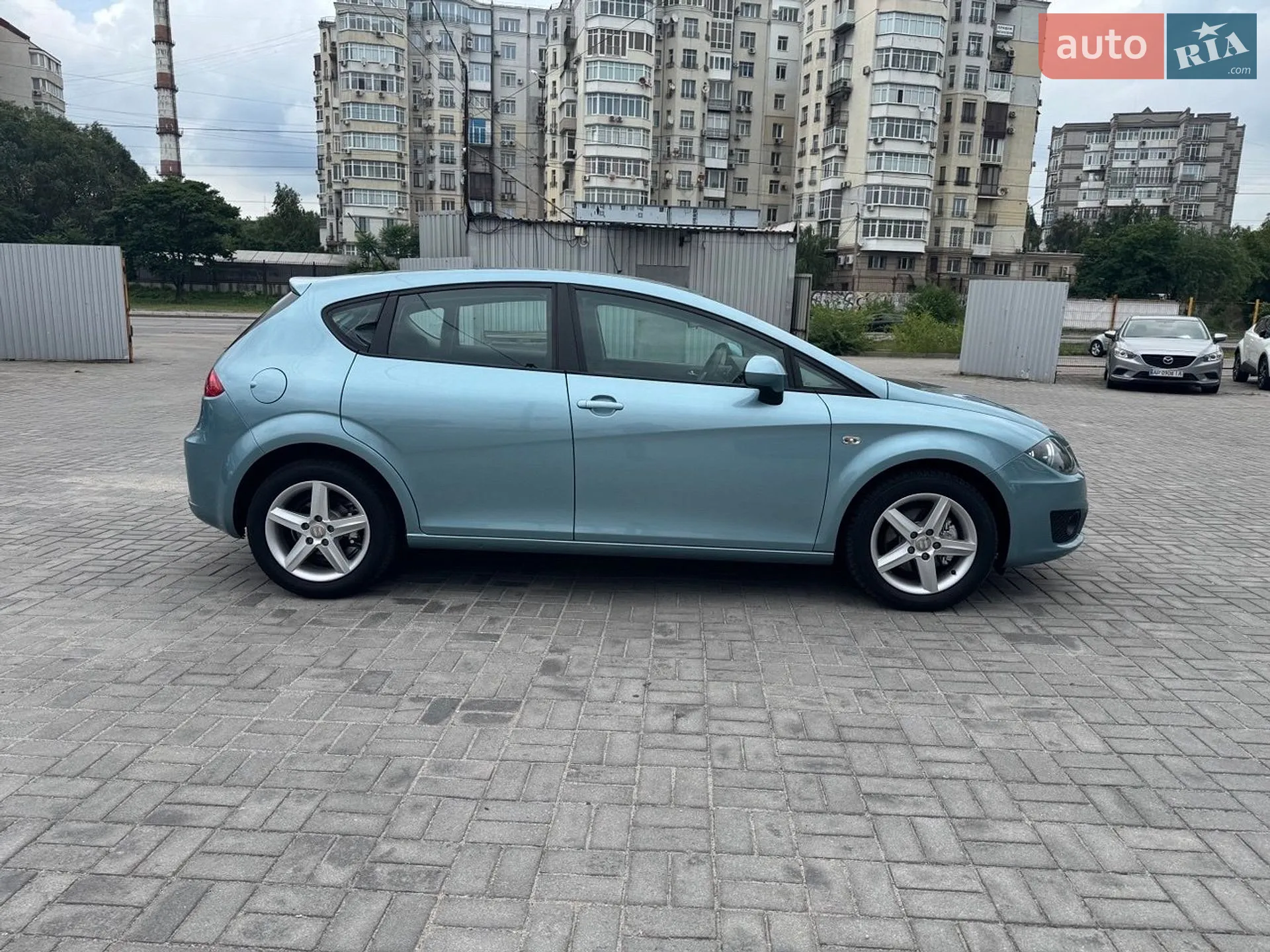 2010 SEAT Leon - мініатюра 2