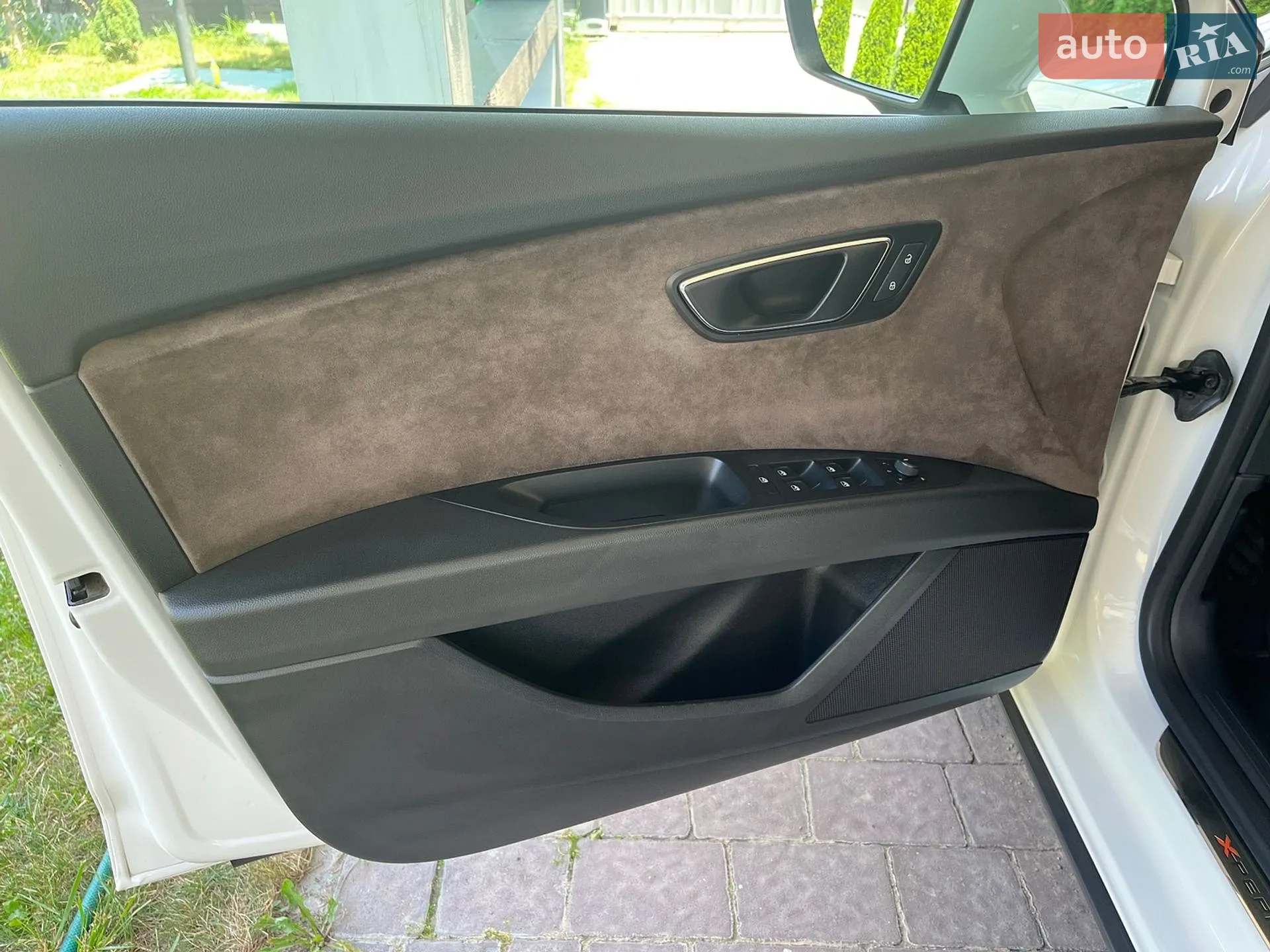 2016 SEAT Leon - мініатюра 19