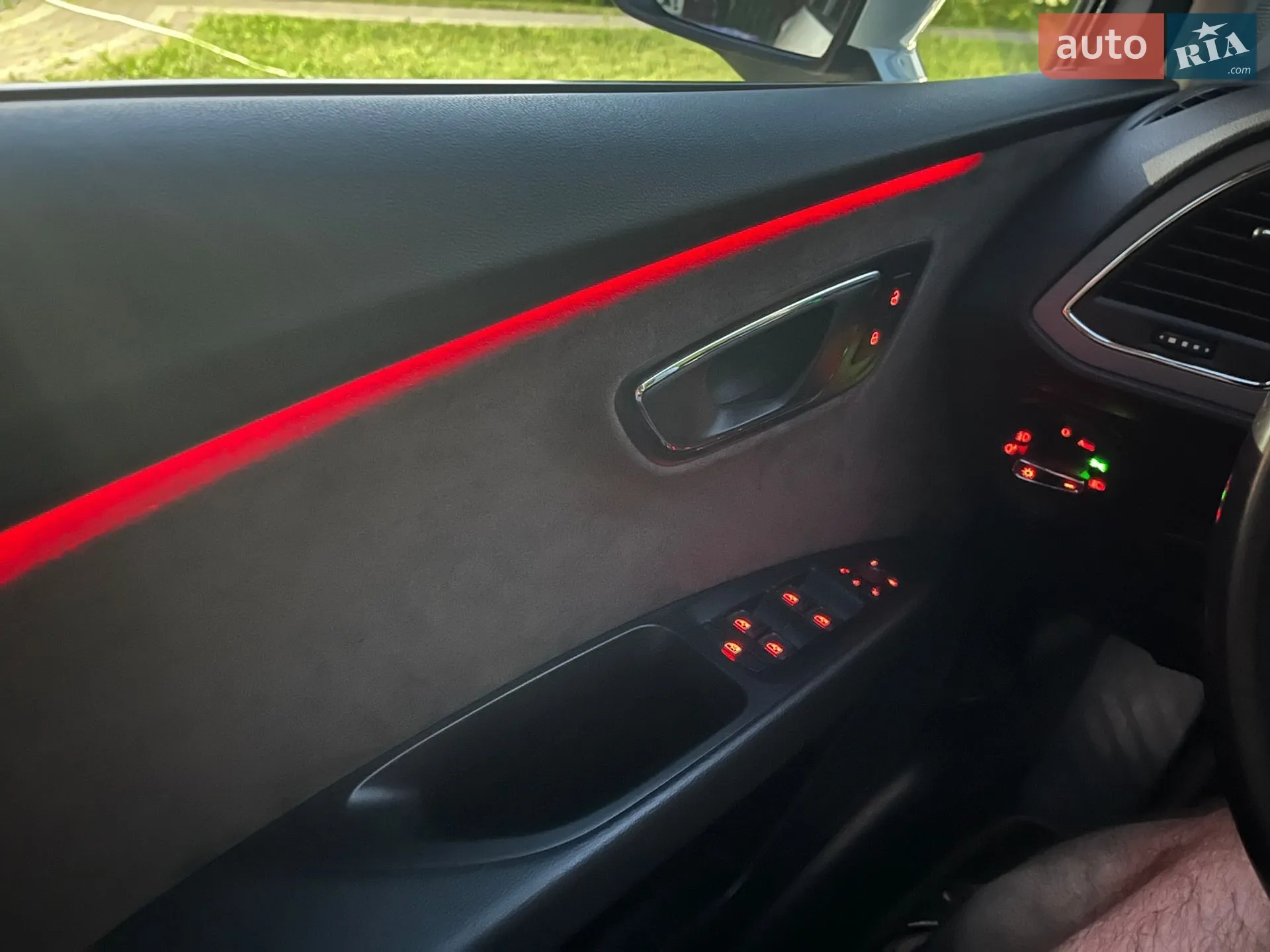 2016 SEAT Leon - мініатюра 40