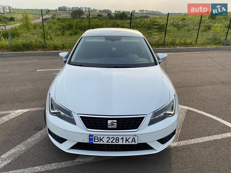 Хетчбек SEAT Leon 2018 в Рівному