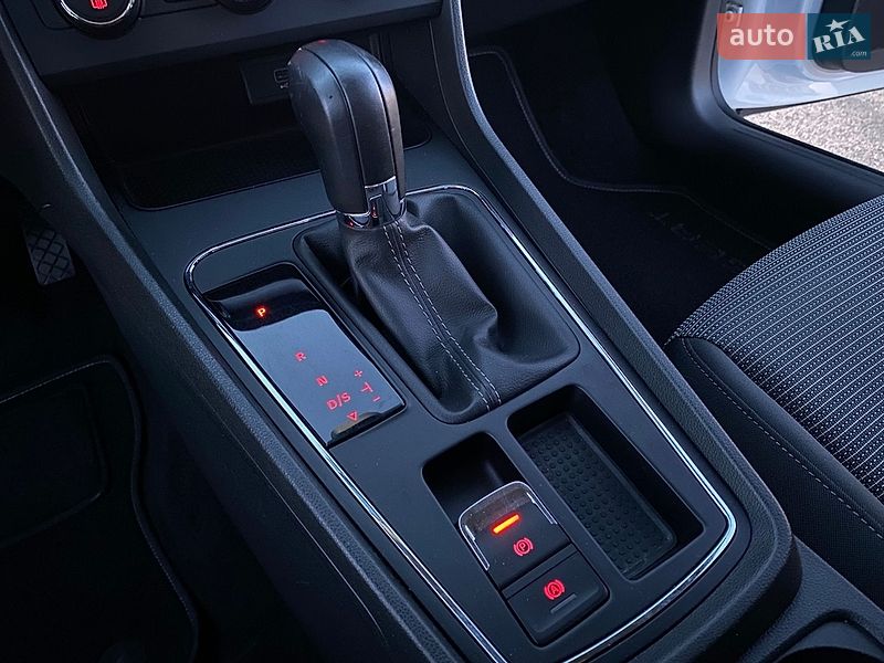 Хетчбек SEAT Leon 2018 в Рівному