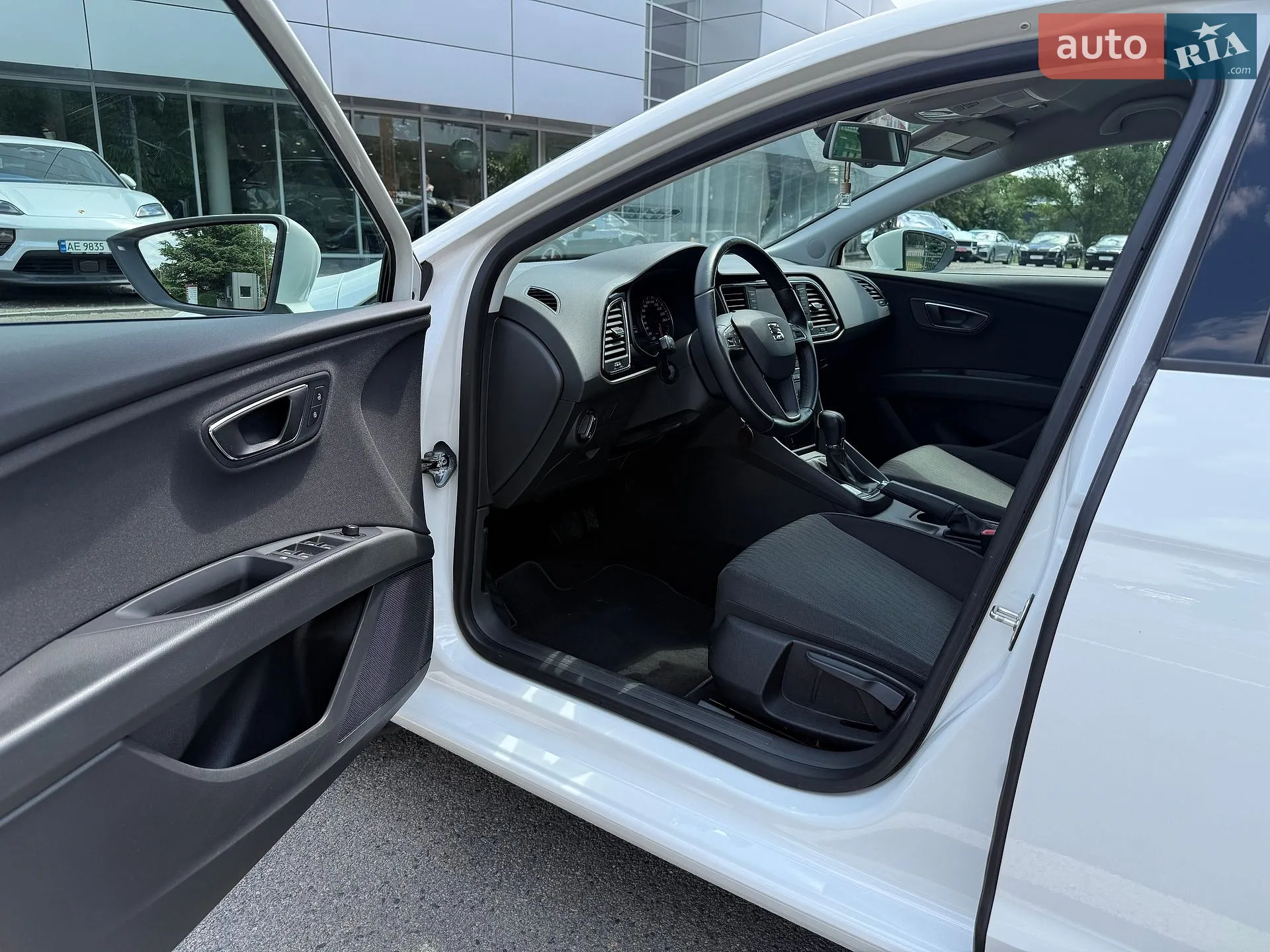 2016 SEAT Leon - мініатюра 12