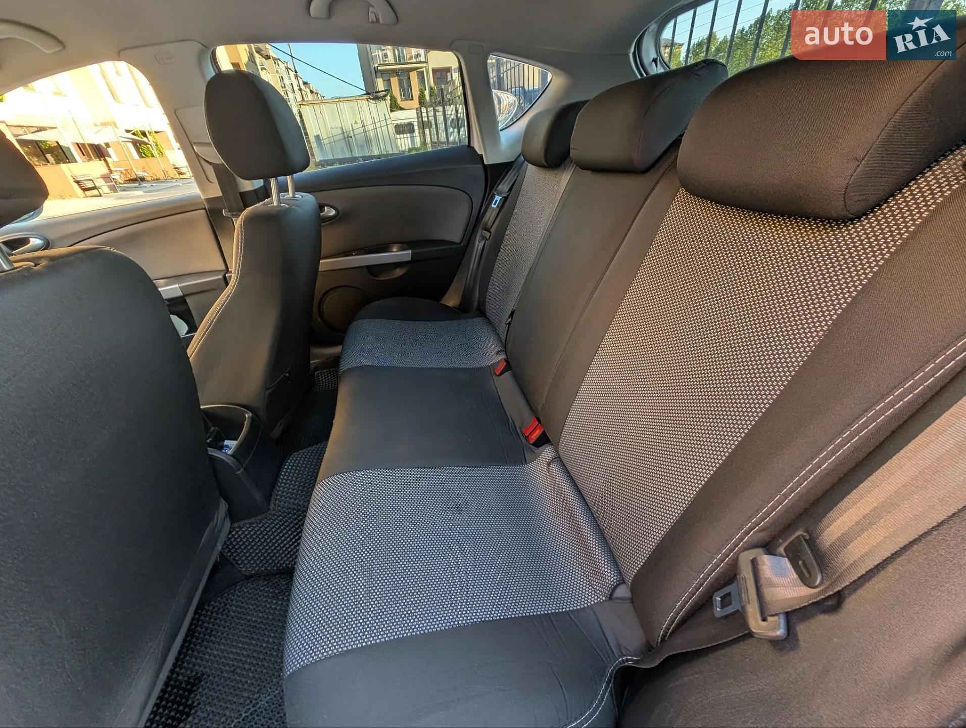 2010 SEAT Leon - мініатюра 6