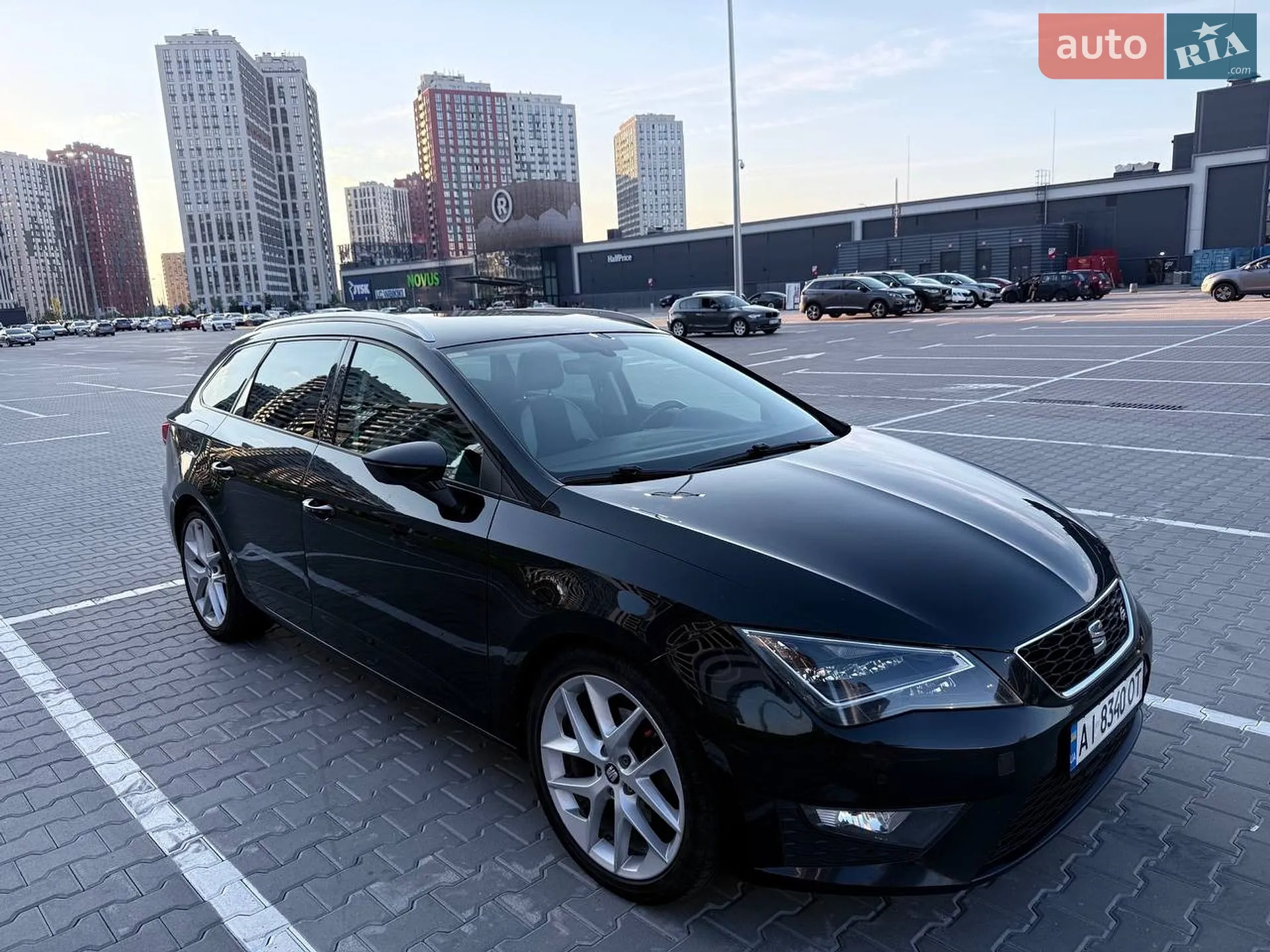 SEAT Leon 2014 VIN VSSZZZ5FZFR018581 фото оголошення 4 з 17