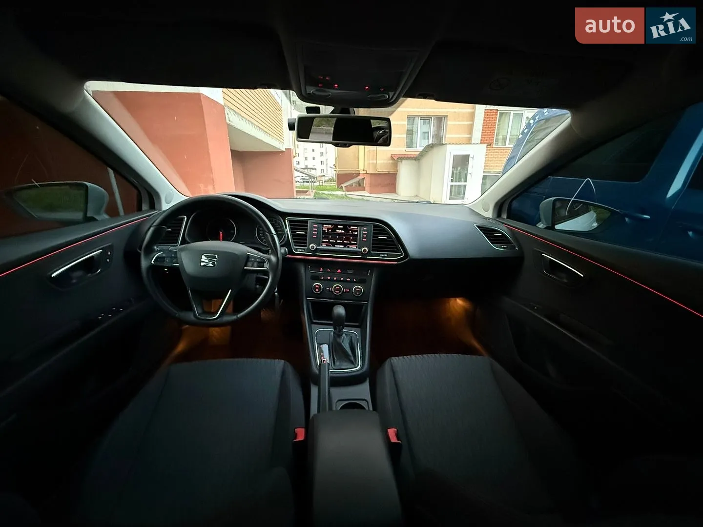 2014 SEAT Leon - мініатюра 11
