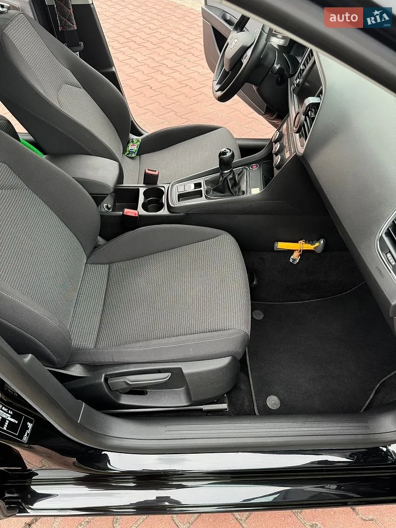2017 SEAT Leon - мініатюра 16