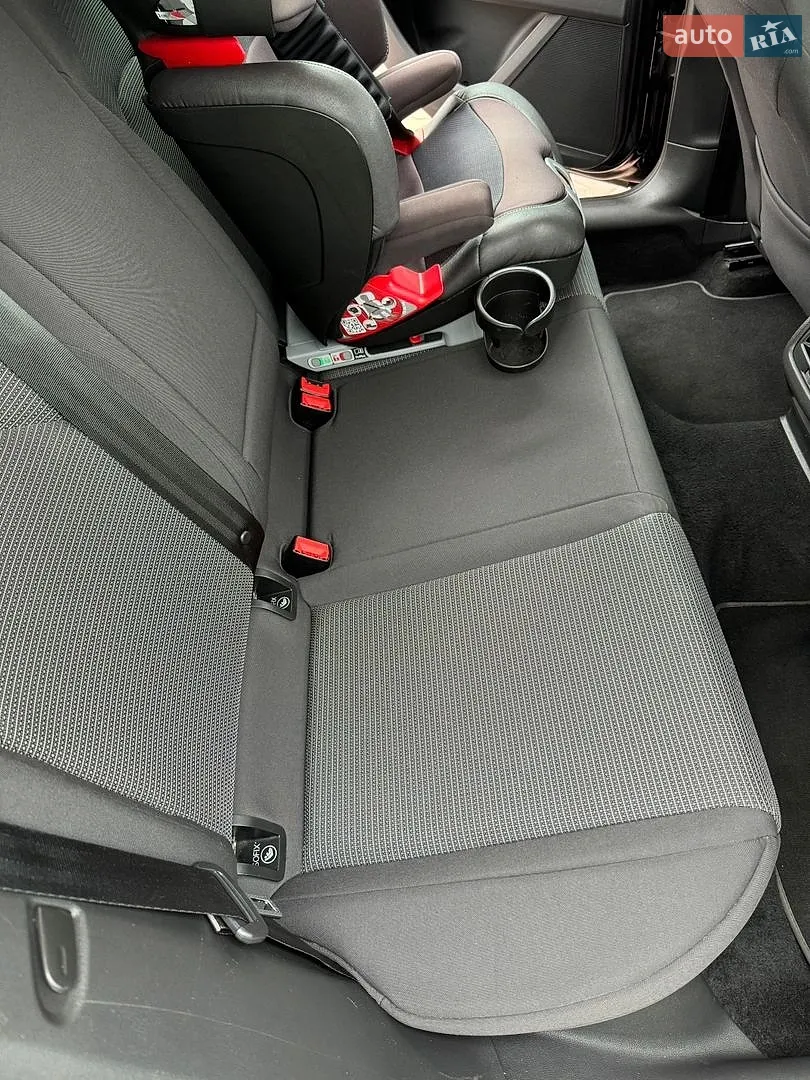 2017 SEAT Leon - мініатюра 18