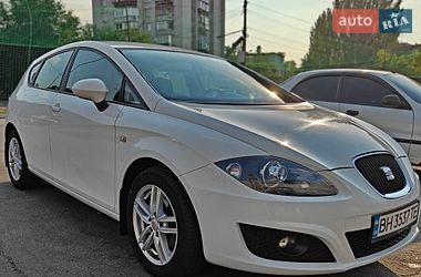 Хэтчбек SEAT Leon 2011 в Запорожье