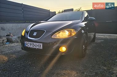 Хетчбек SEAT Leon 2011 в Луцьку