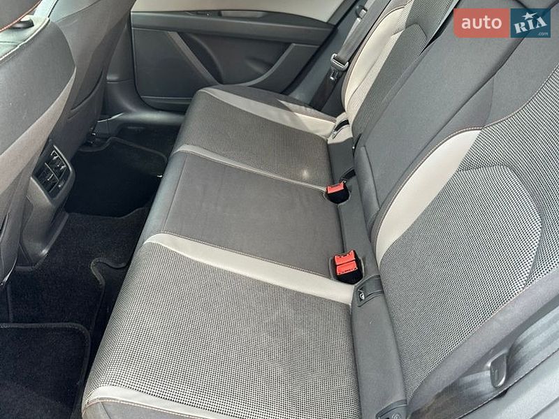 Універсал SEAT Leon 2019 в Києві фото 9 Універсал SEAT Leon 2019 в Києві