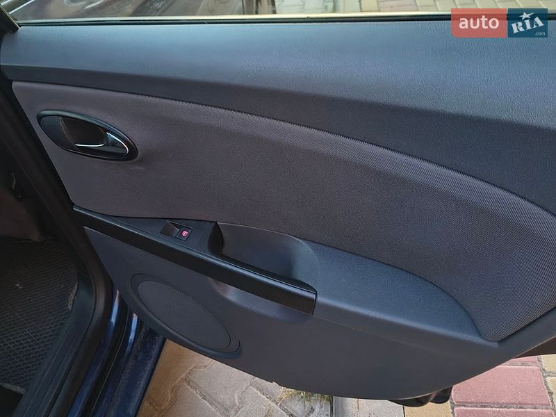 Хэтчбек SEAT Leon 2006 в Тернополе фото 7 Хэтчбек SEAT Leon 2006 в Тернополе