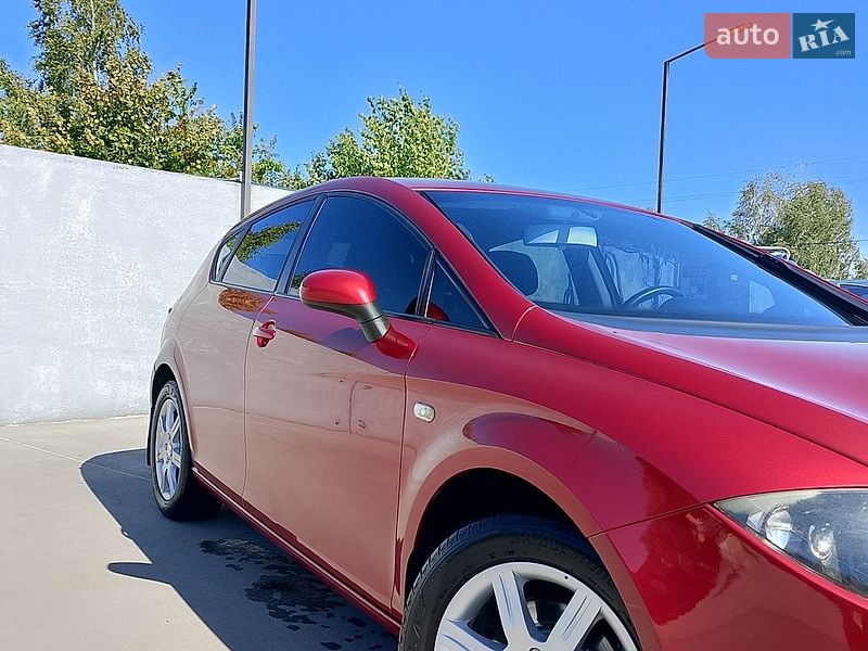 Хетчбек SEAT Leon 2007 в Києві