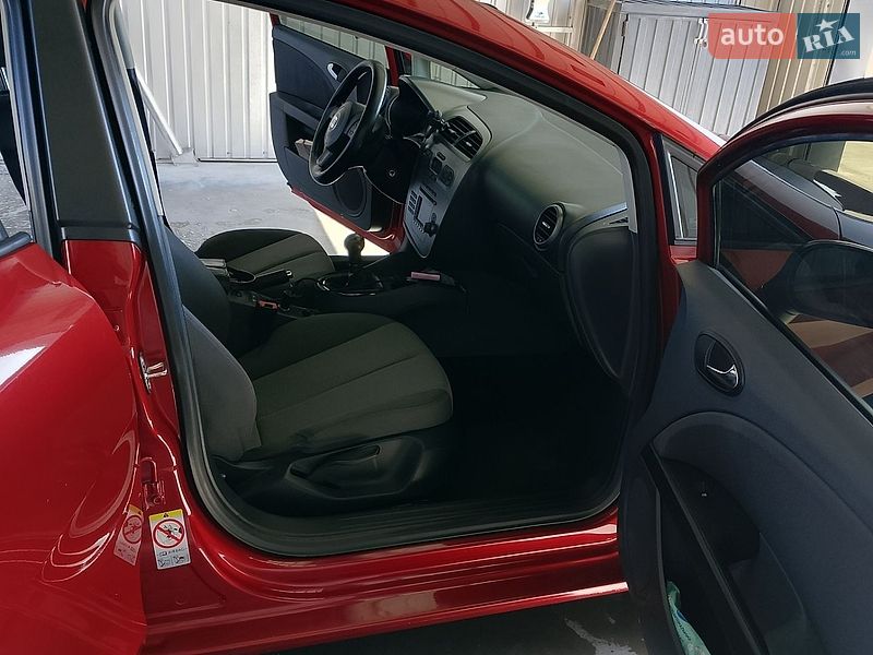 Хетчбек SEAT Leon 2007 в Києві